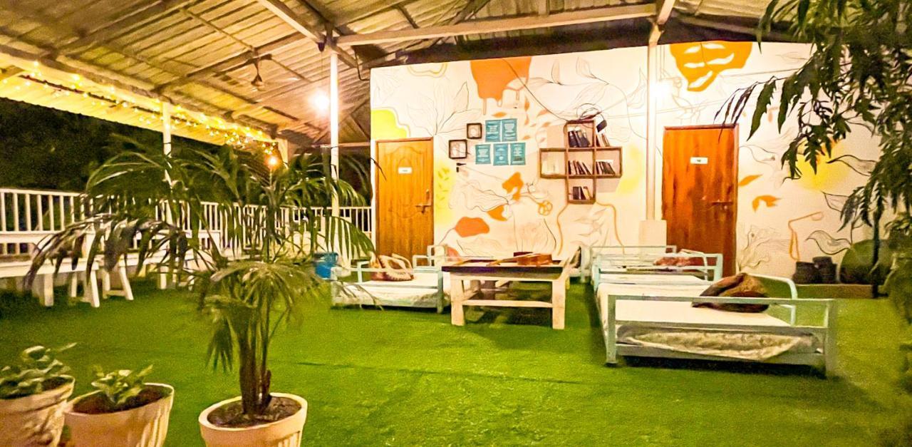 Rootsvilla Vagator - Longstays, Coworking Backpacker'S Hostel 외부 사진